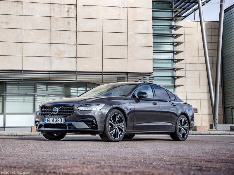 וולוו S90