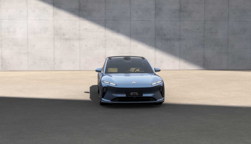 NIO ET5