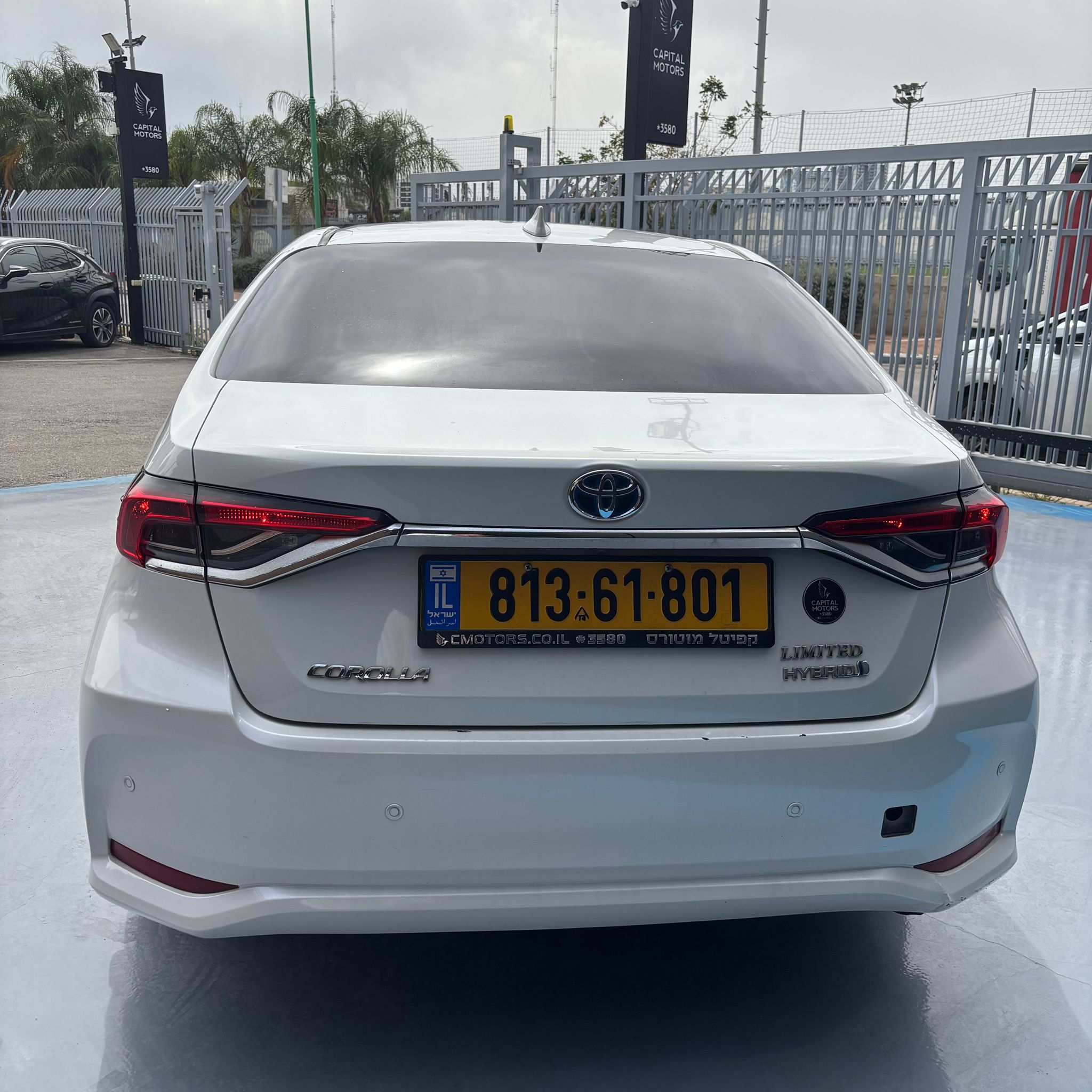 טויוטה קורולה היברידית 2019