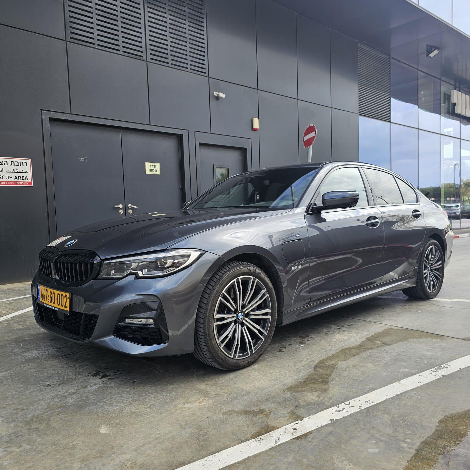 ב.מ.וו 330E 2021