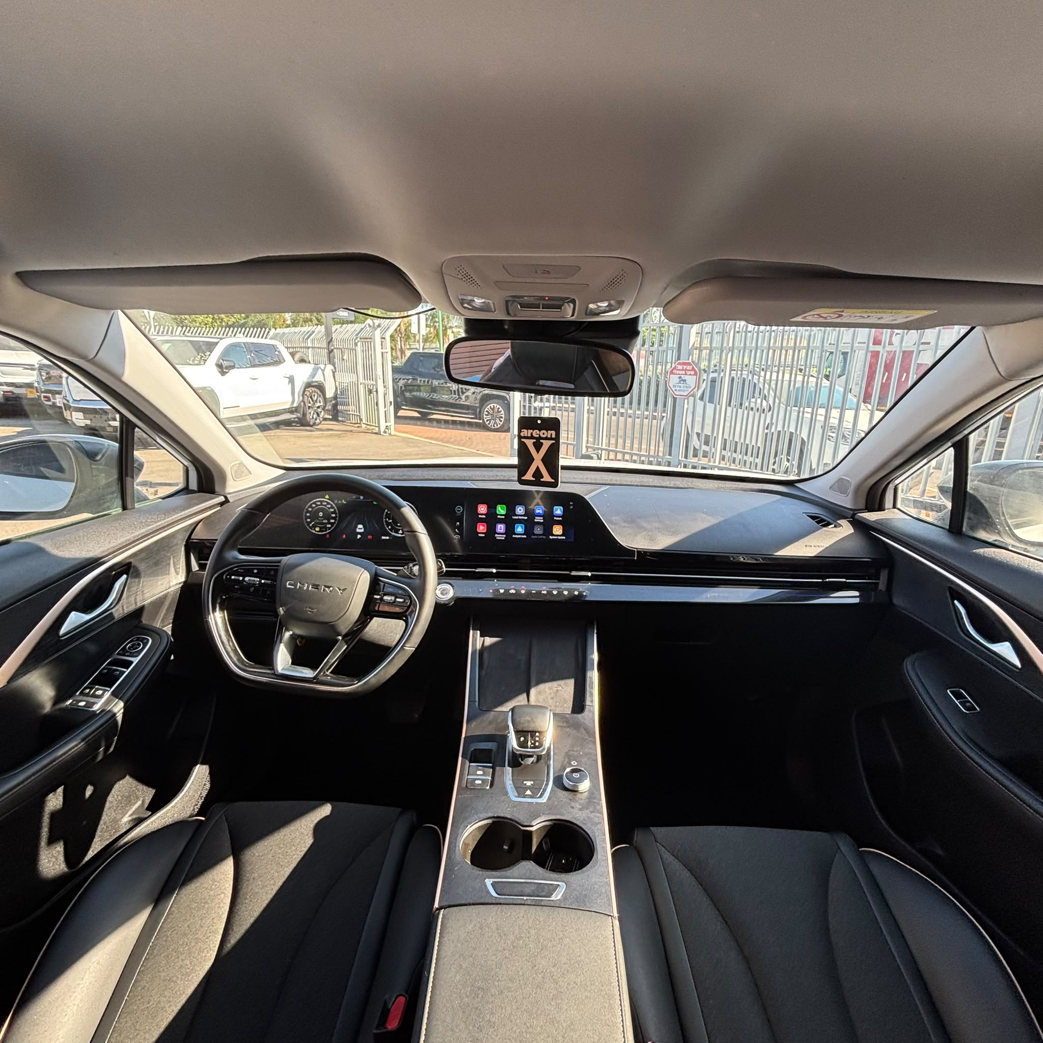 צ'רי FX 2023