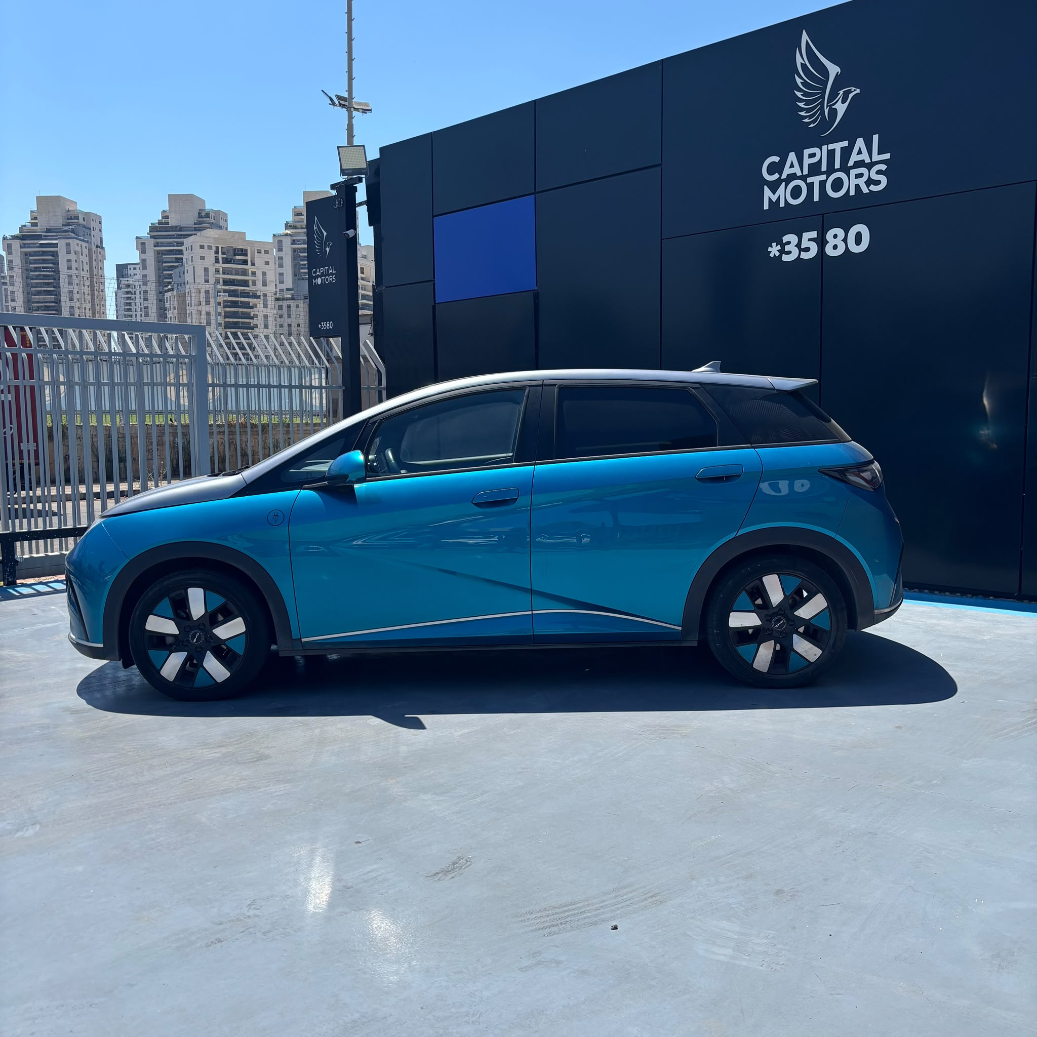 BYD דולפין 2023