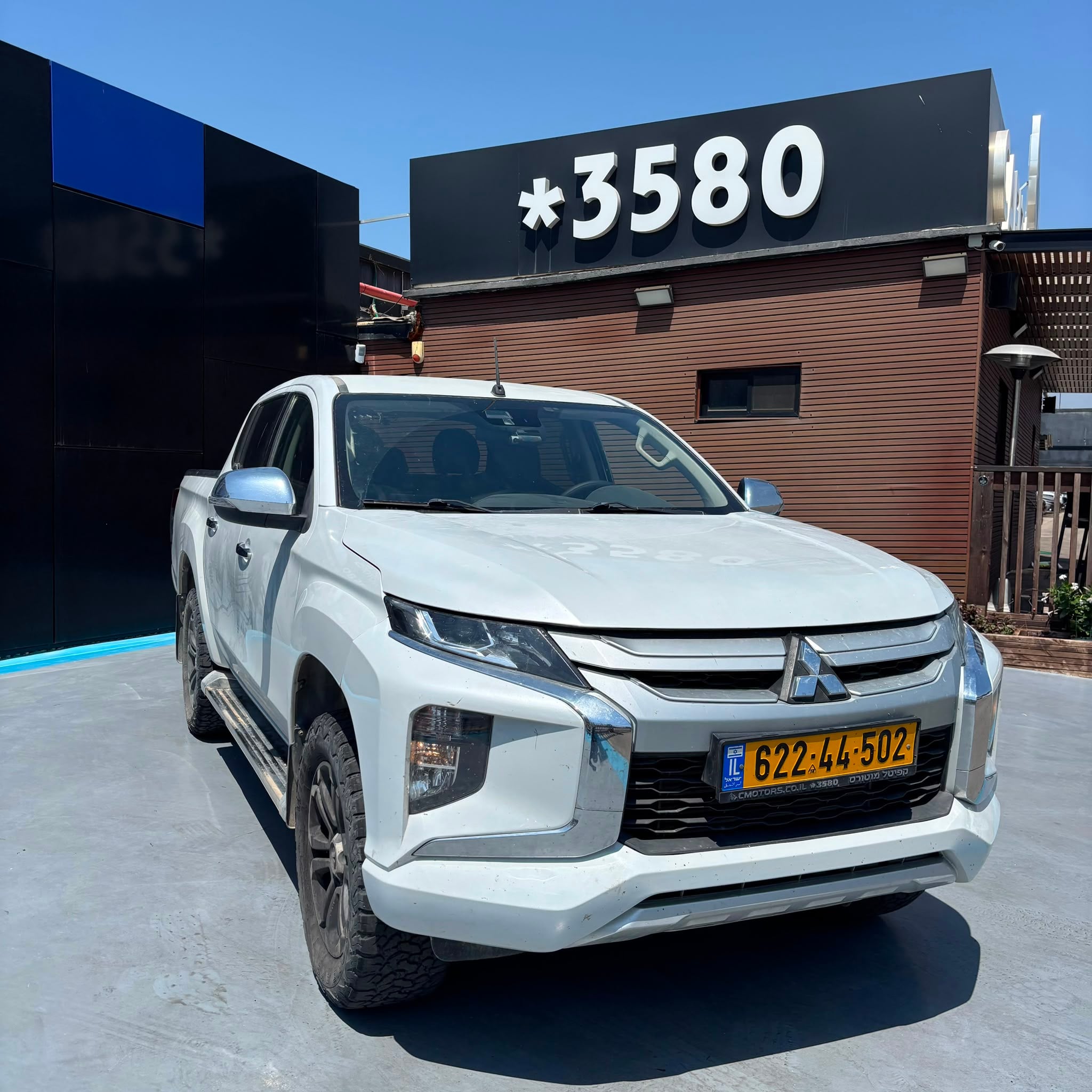 מיצובישי L200 2021