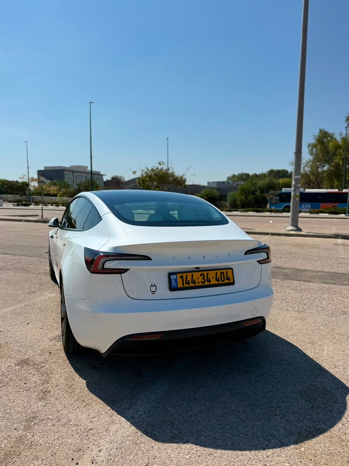 טסלה מודל 3 2024