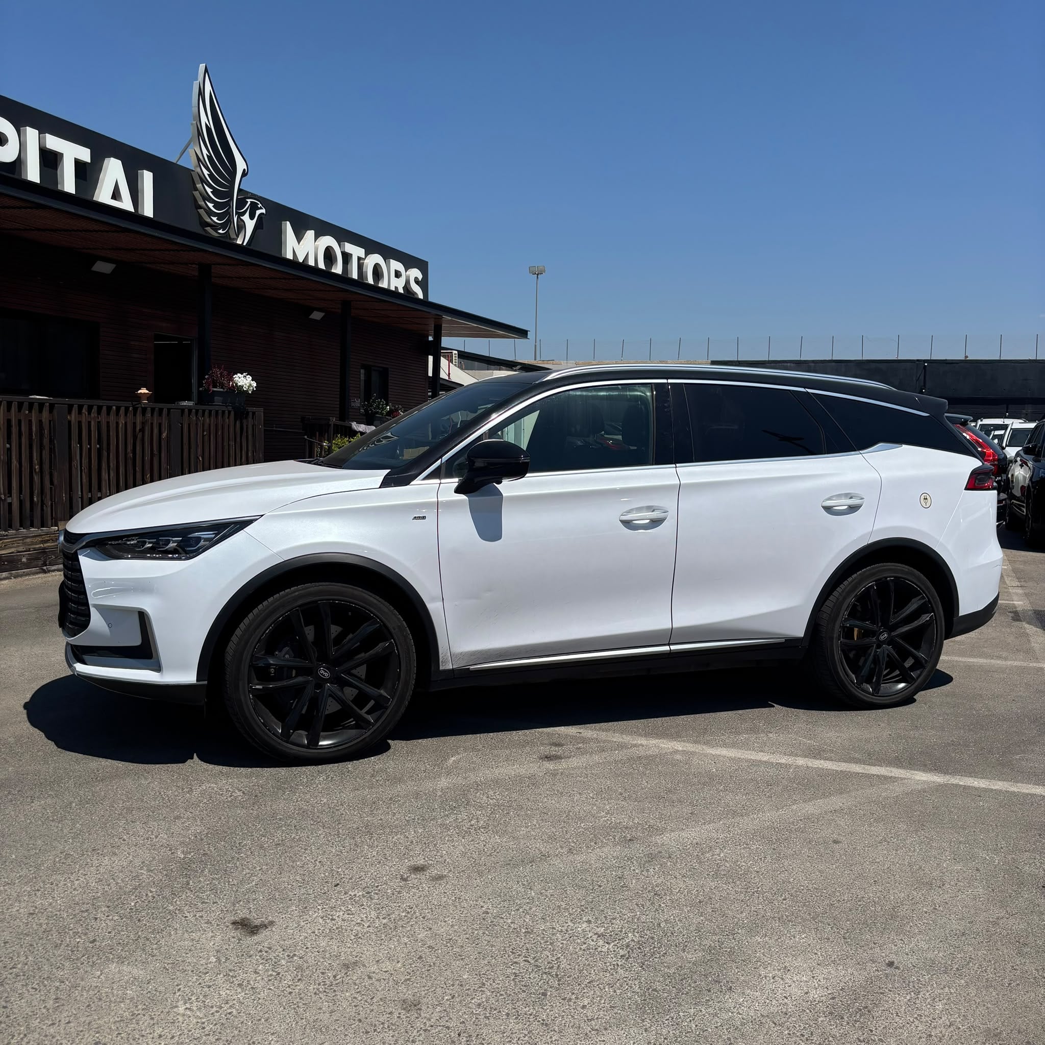 BYD טאנג 2023