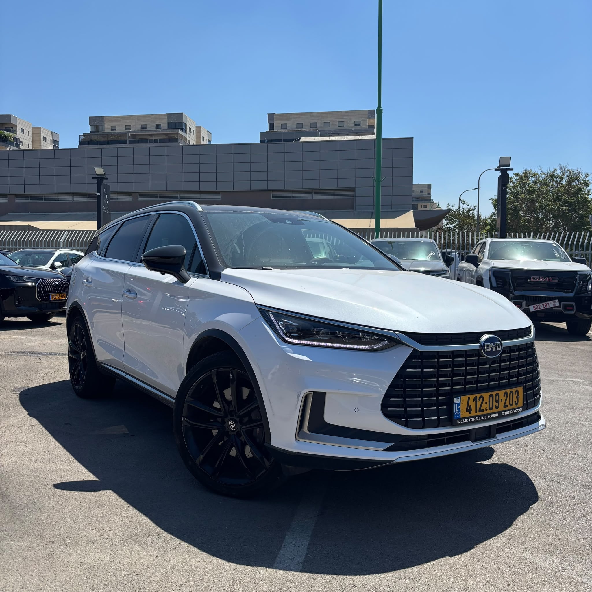BYD טאנג 2023