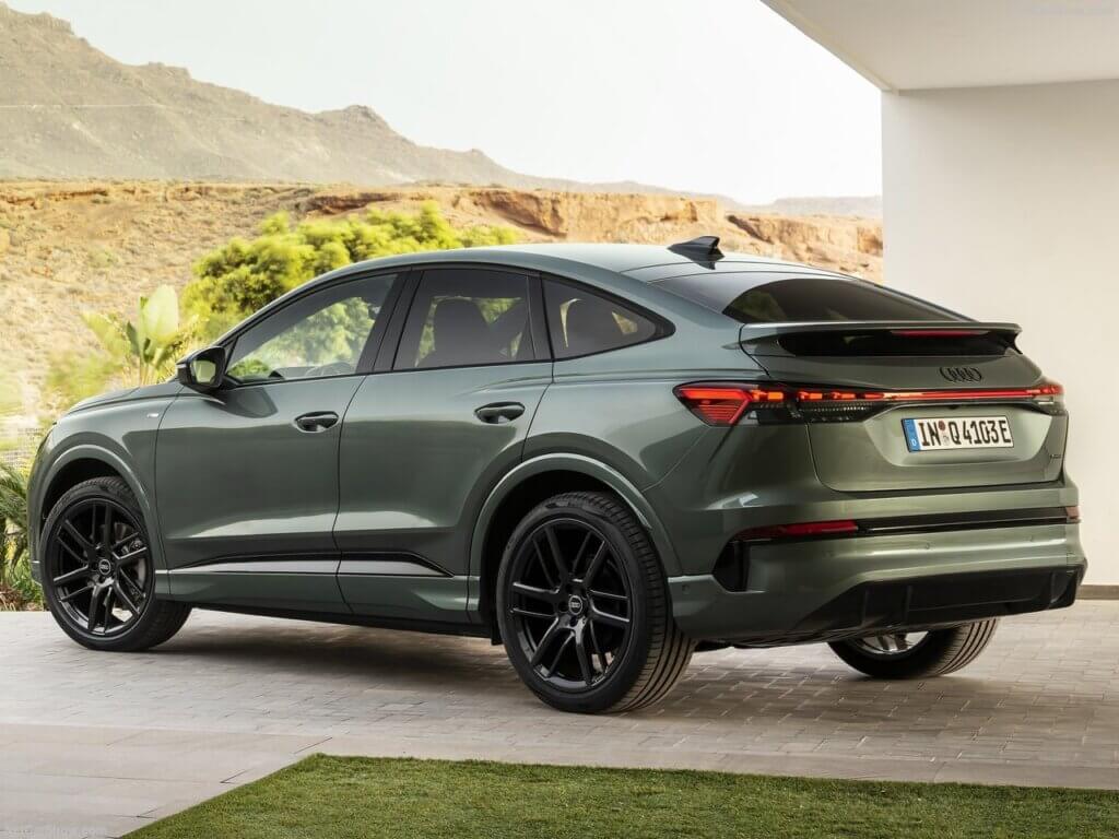 אודי Q4 e-tron ספורטבק - תמונה 2