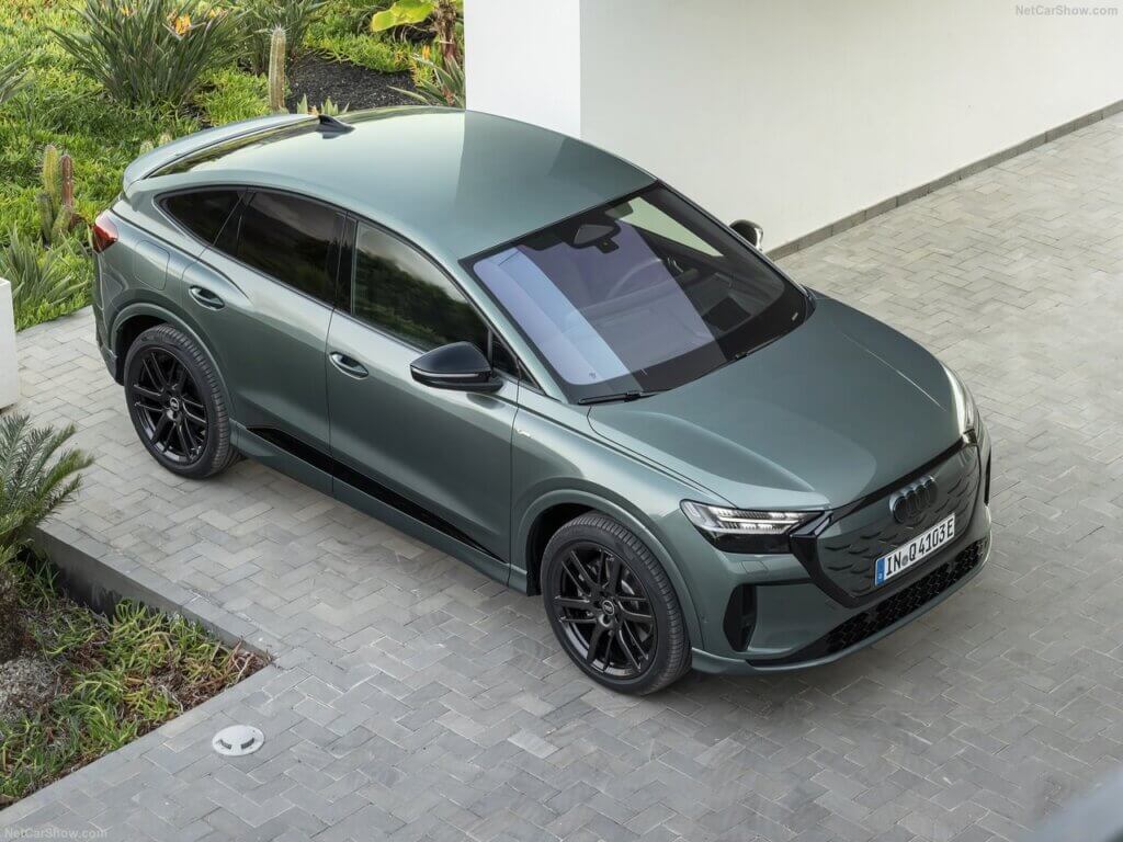 אודי Q4 e-tron ספורטבק - תמונה 3