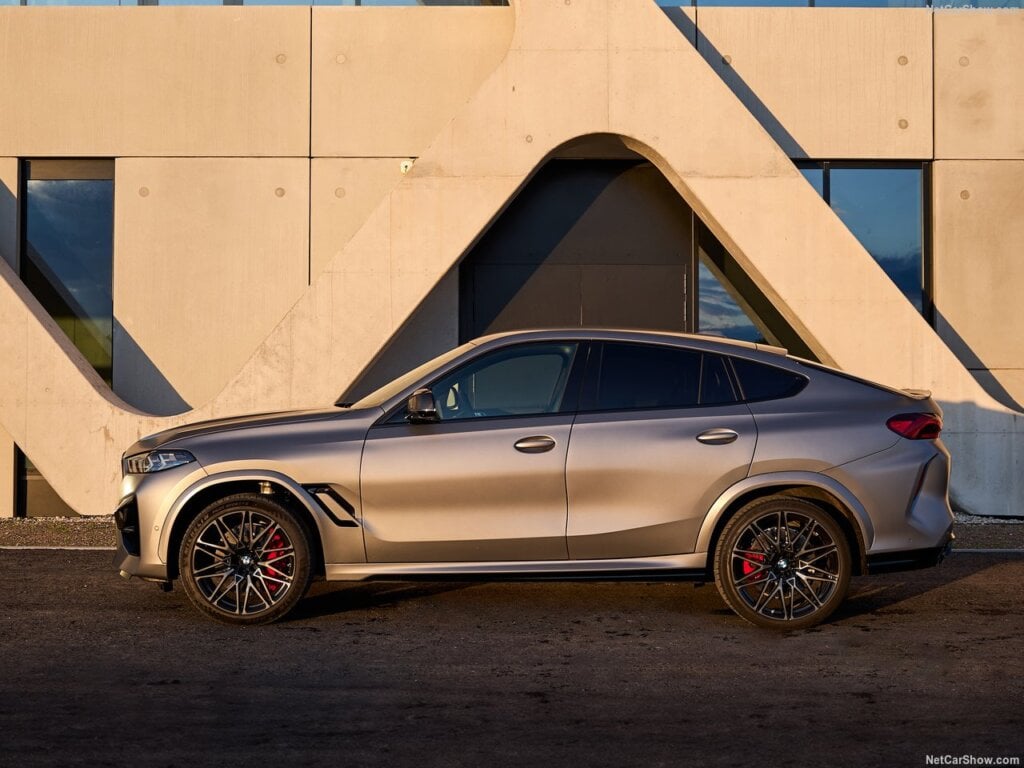 BMW-X6M-PNG
